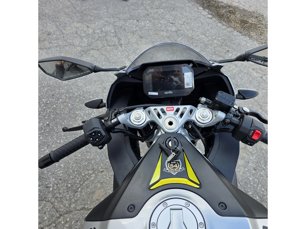 2026 Aprilia Rs 457 alt