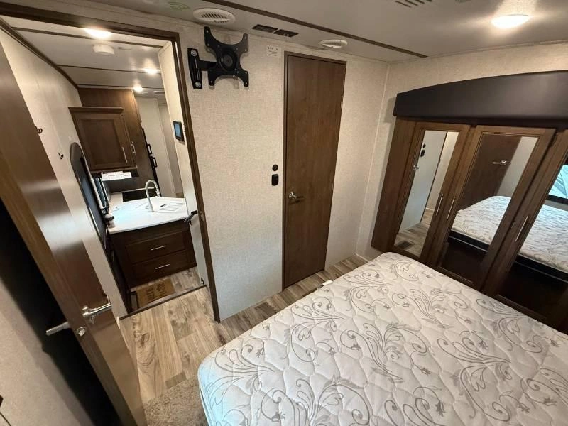 2020 Keystone Rv Cougar 32bhs alt