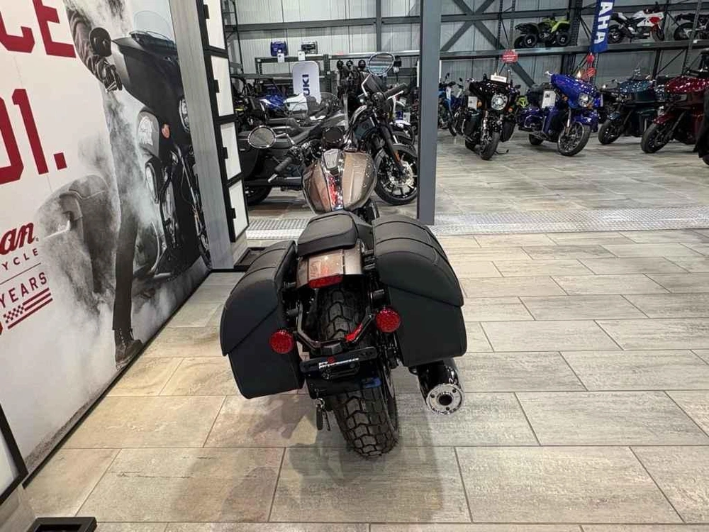 Indian Motorcycle Indian Super Scout Limited +tech 2026 alt