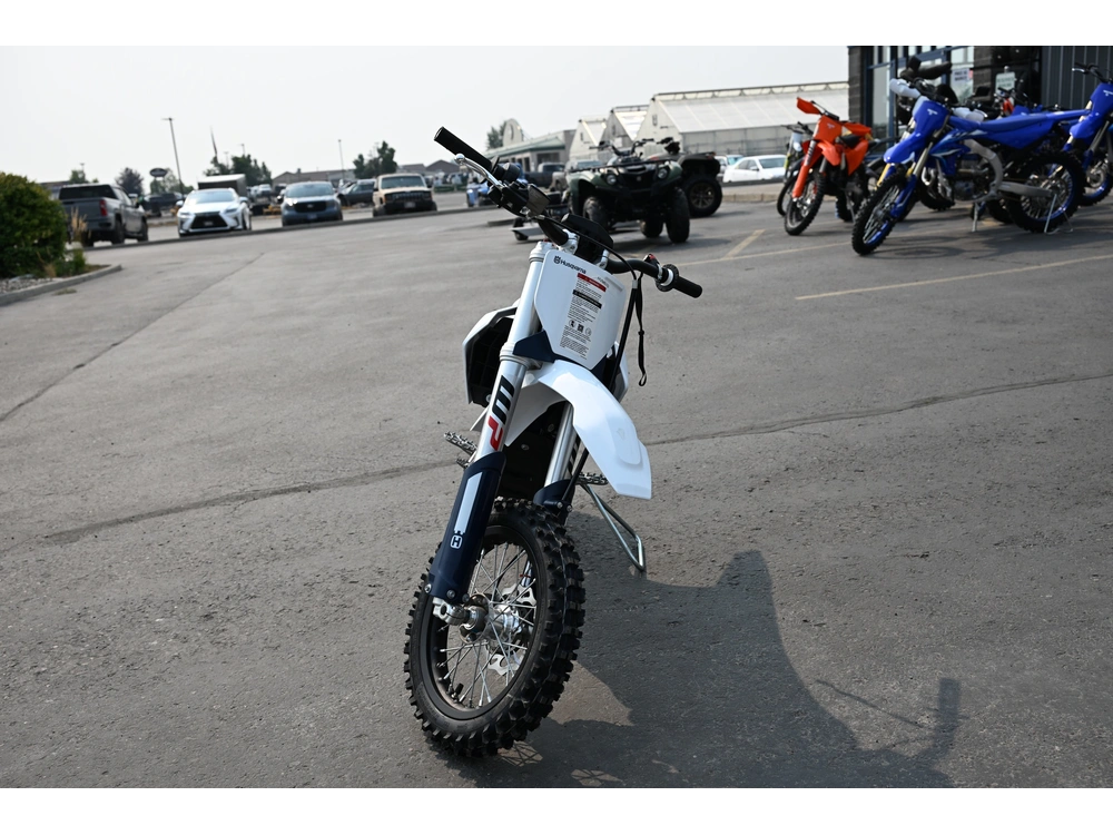 2027 Husqvarna Ee 5 alt