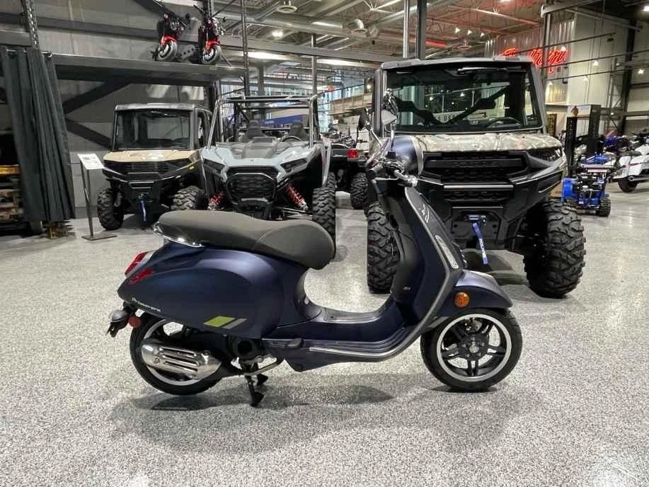 Vespa Primavera Tech 50 2025 alt