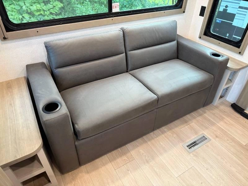 Jayco Jayflight 290rls 2027 alt
