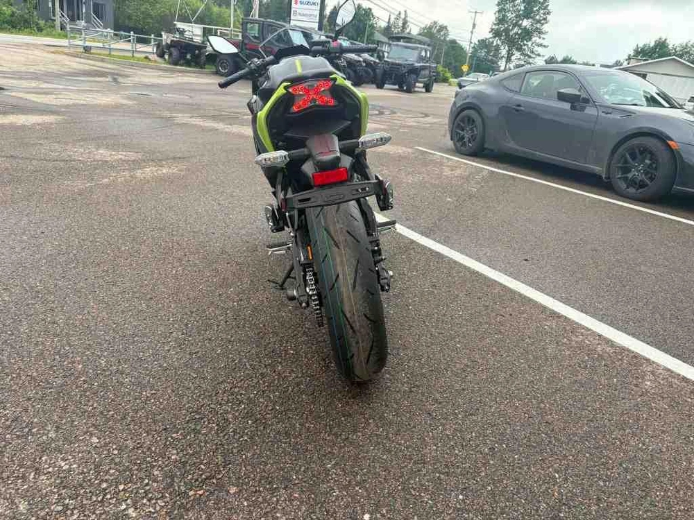 2026 Kawasaki Ninja 650 Krt alt
