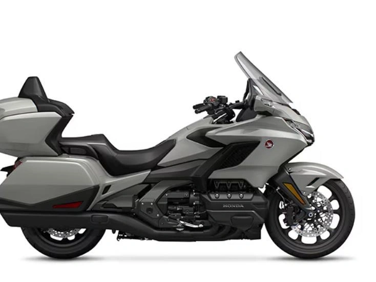 Honda Gold Wing Tour 2026 alt