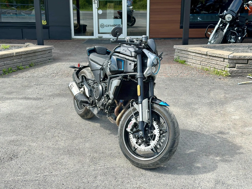 2022 Cfmoto 700clx-sport alt