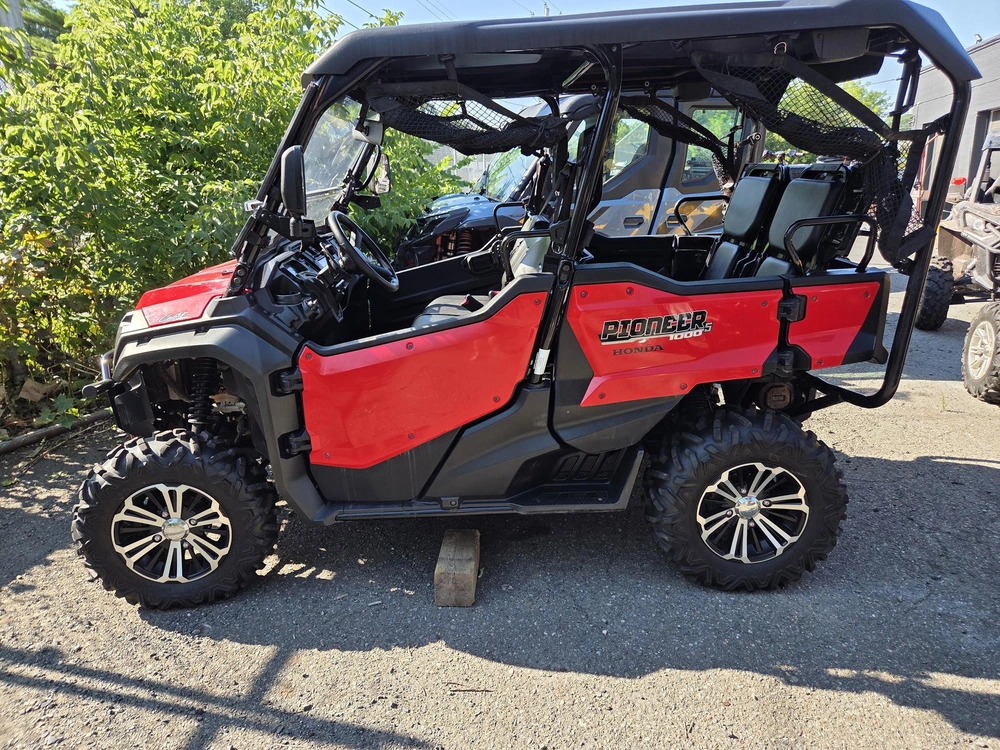 2019 Honda Pioneer 1000-5 Deluxe