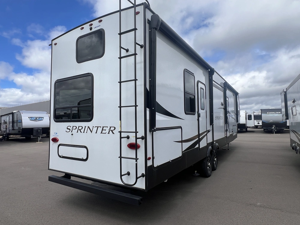 2022 Keystone Rv Sprinter 35bh alt
