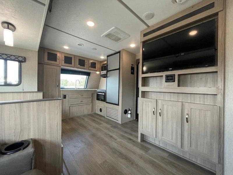 Coachmen Freedom Express 259fkds 2021 alt