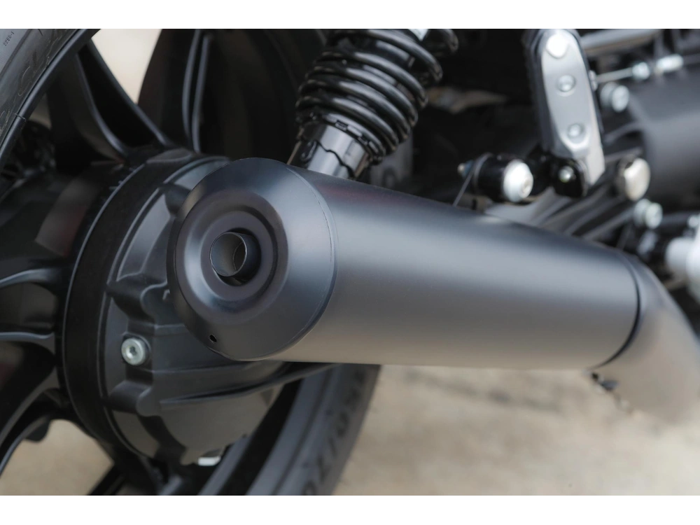 Moto Guzzi V7 Stone Corsa 2024 alt