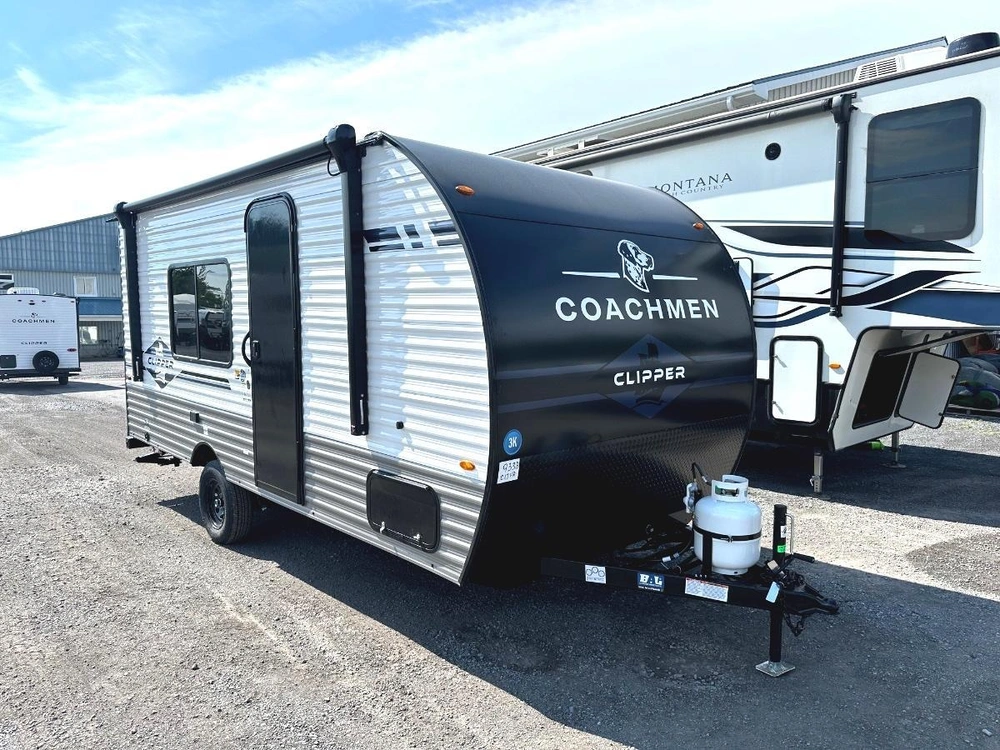2027 Coachmen Clipper 17fq alt
