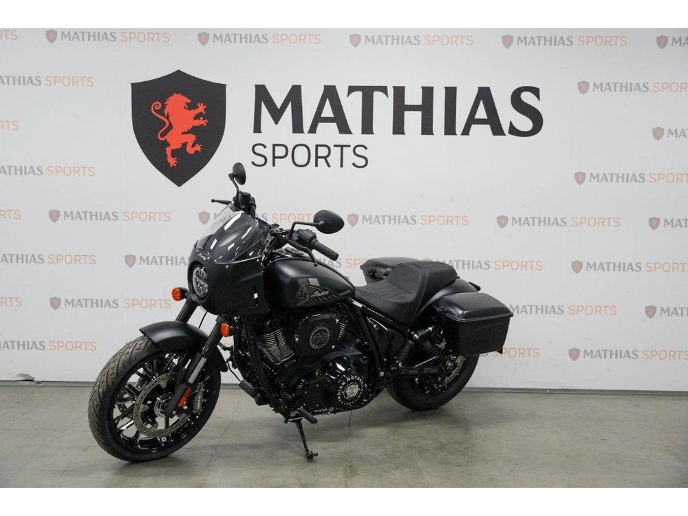2025 Indian Motorcycle Sport Chief Rt alt