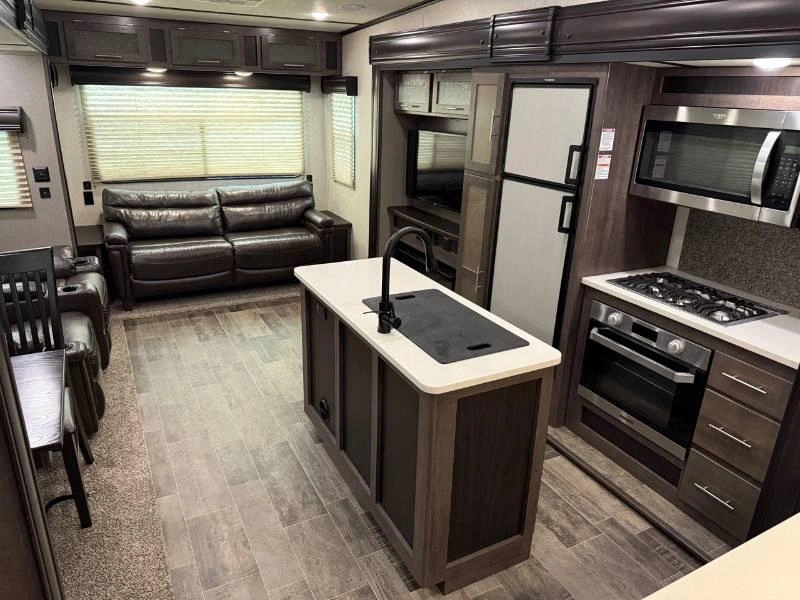 2020 Crossroads Cruiser 29si alt