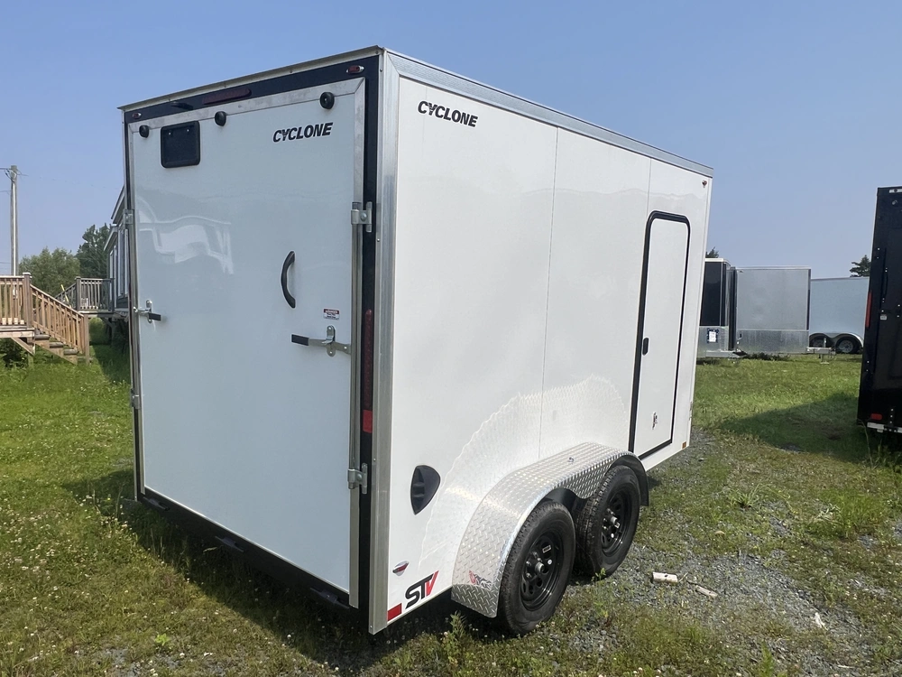 2026 Cyclone 7x14stv Tandem alt