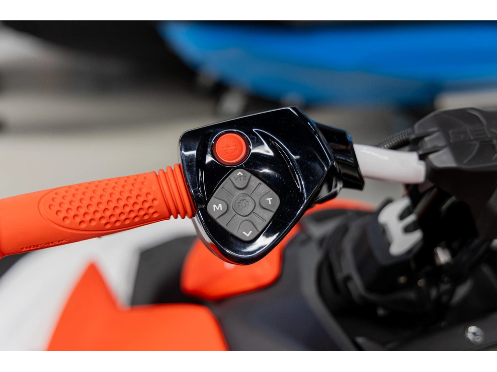 2026 Sea-doo Spark Trixx 1up 67ta alt