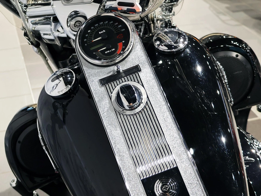 Harley-davidson Road King Classic Flhrc 2003 alt