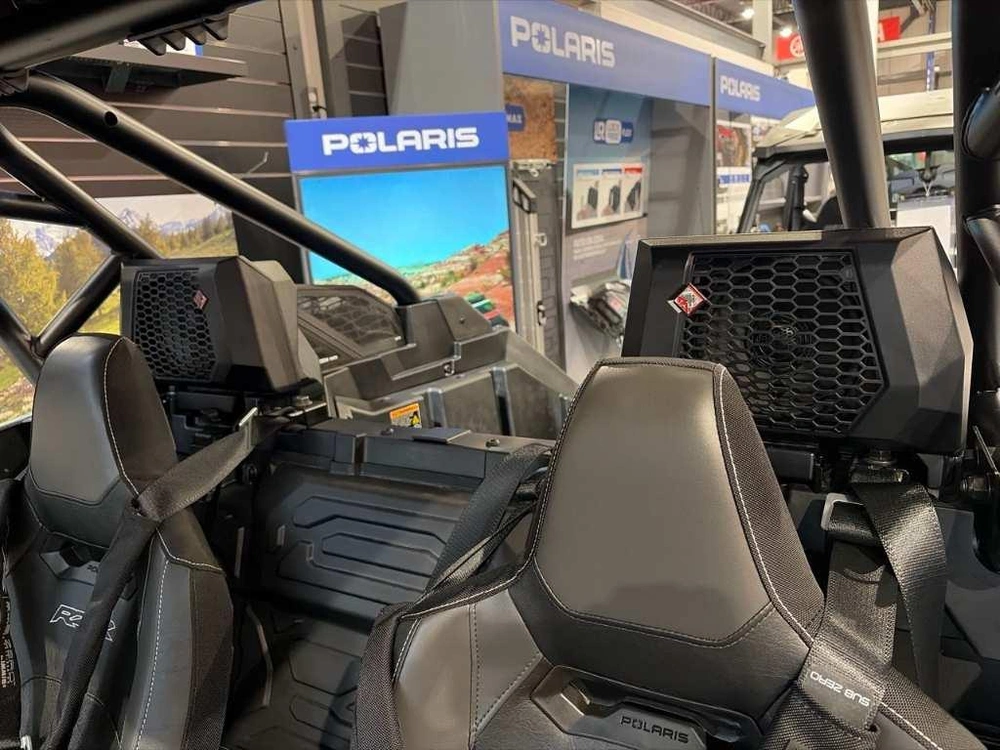Polaris Rzr Pro Xp Ultimate 2026 alt