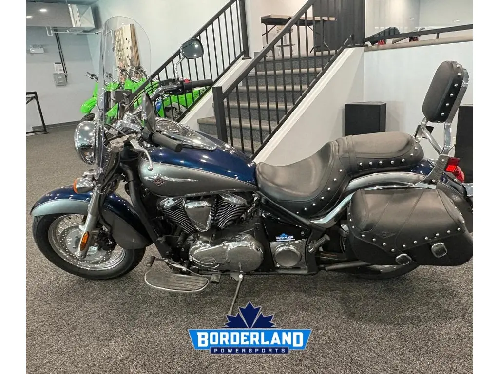2025 Kawasaki Vulcan® 900 Classic LT 