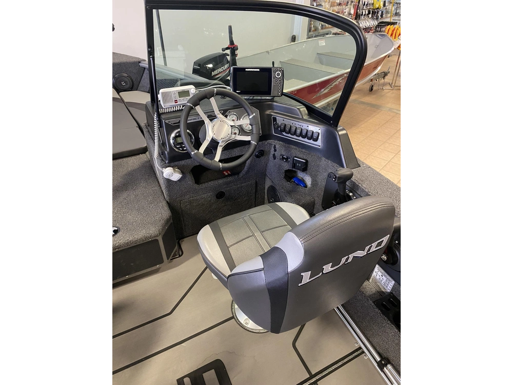 2026 Lund Boat Co 1775 Impact Xs alt