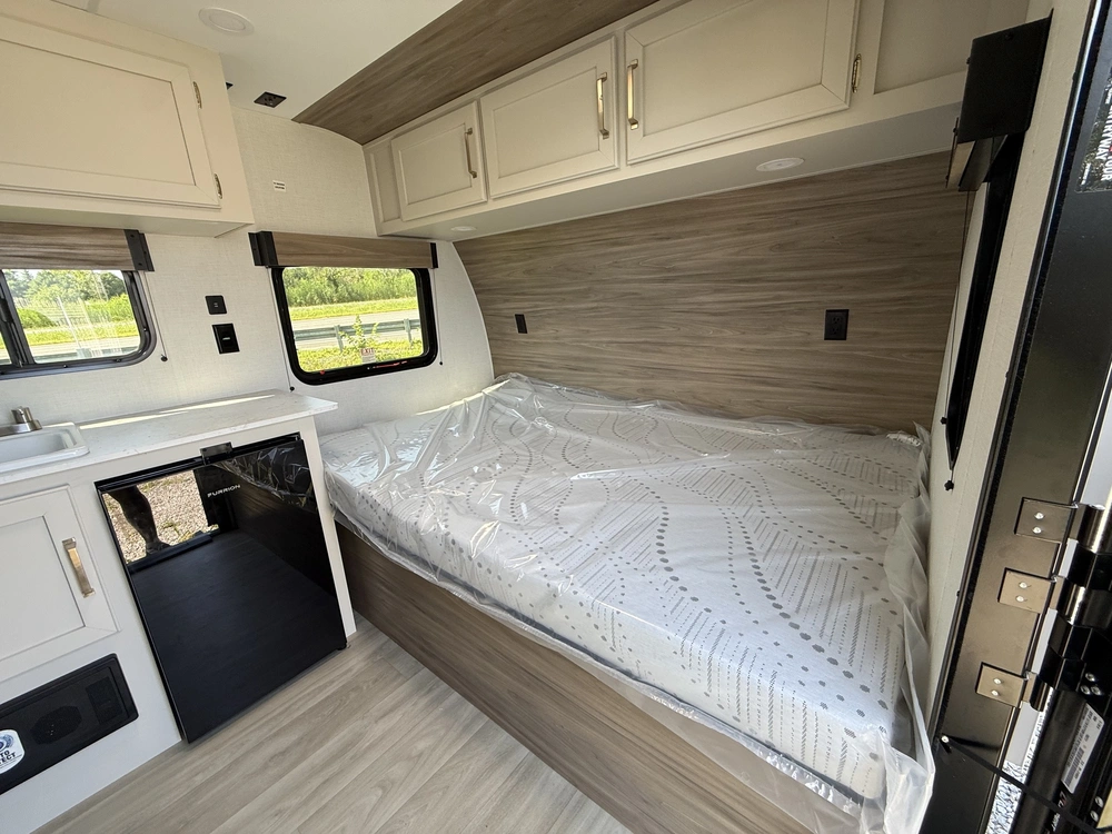 Kz-rv Sportsmen Classic 130rd 2027 alt