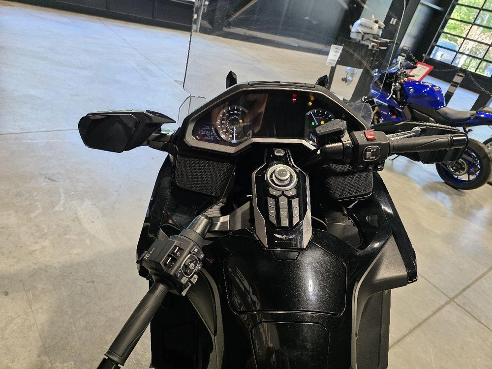 Honda Goldwing Tour Dct Gl1800d 2019 alt