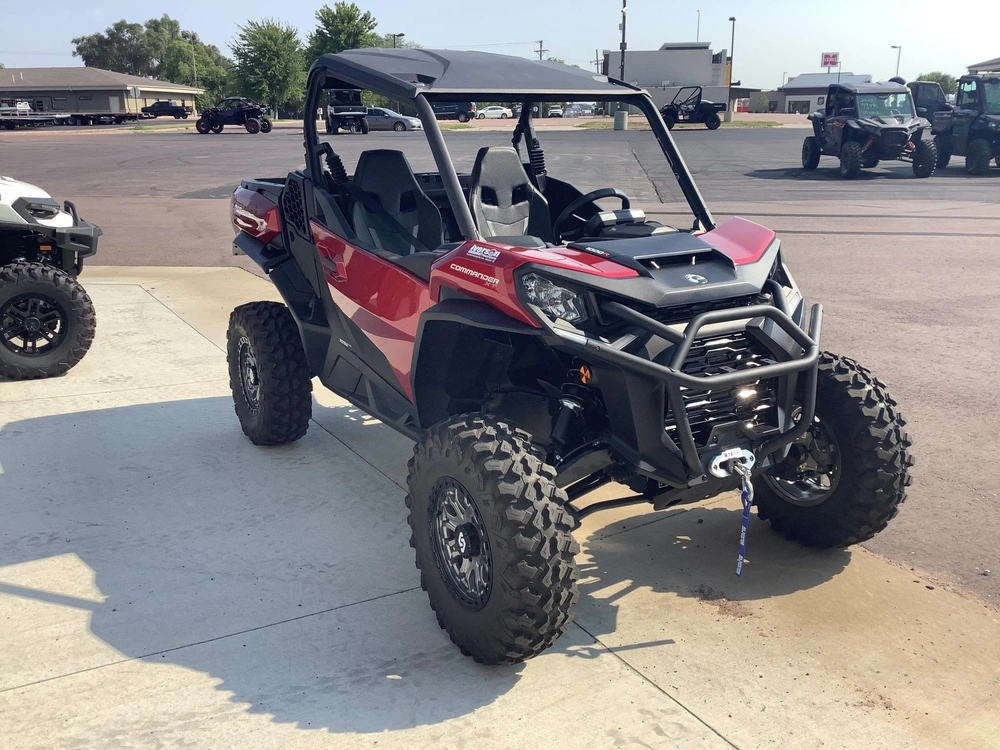 2026 Can-am Commander Xt 1000r alt