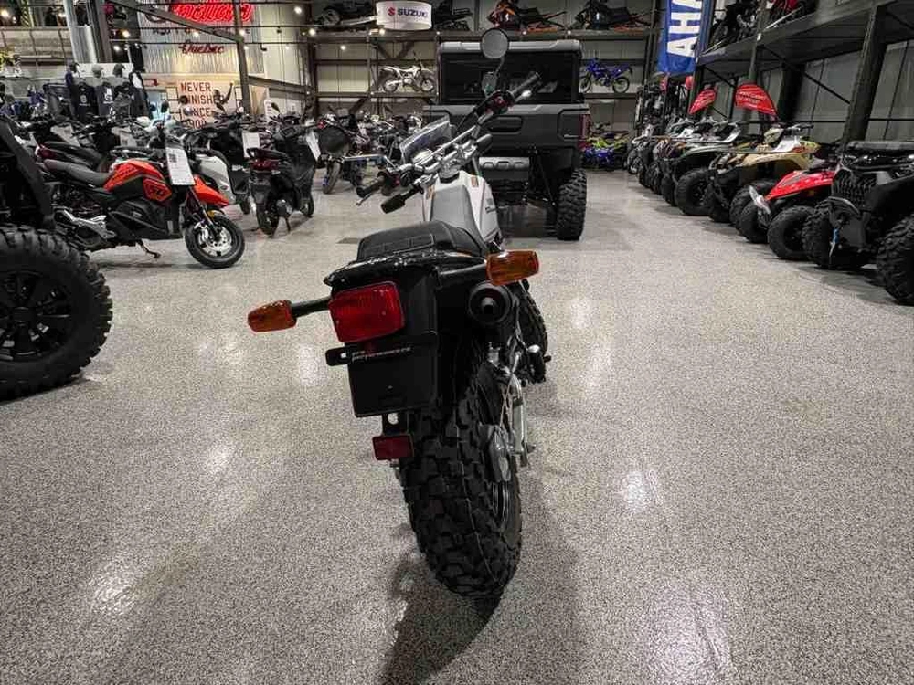 Yamaha Tw200 2026 alt
