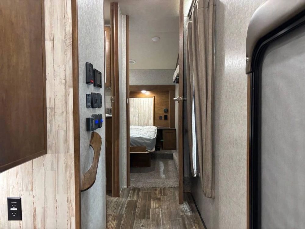 Sabre Sabre 27rlt 2018 alt