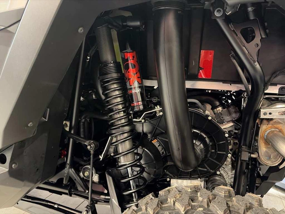 Polaris Rzr Pro Xp Ultimate 2026 alt