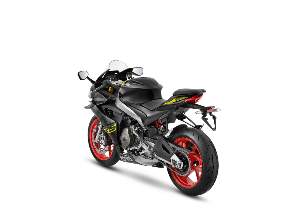 2027 Aprilia Rs 660 alt