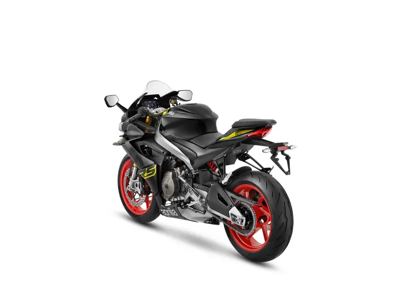 2027 Aprilia RS 660