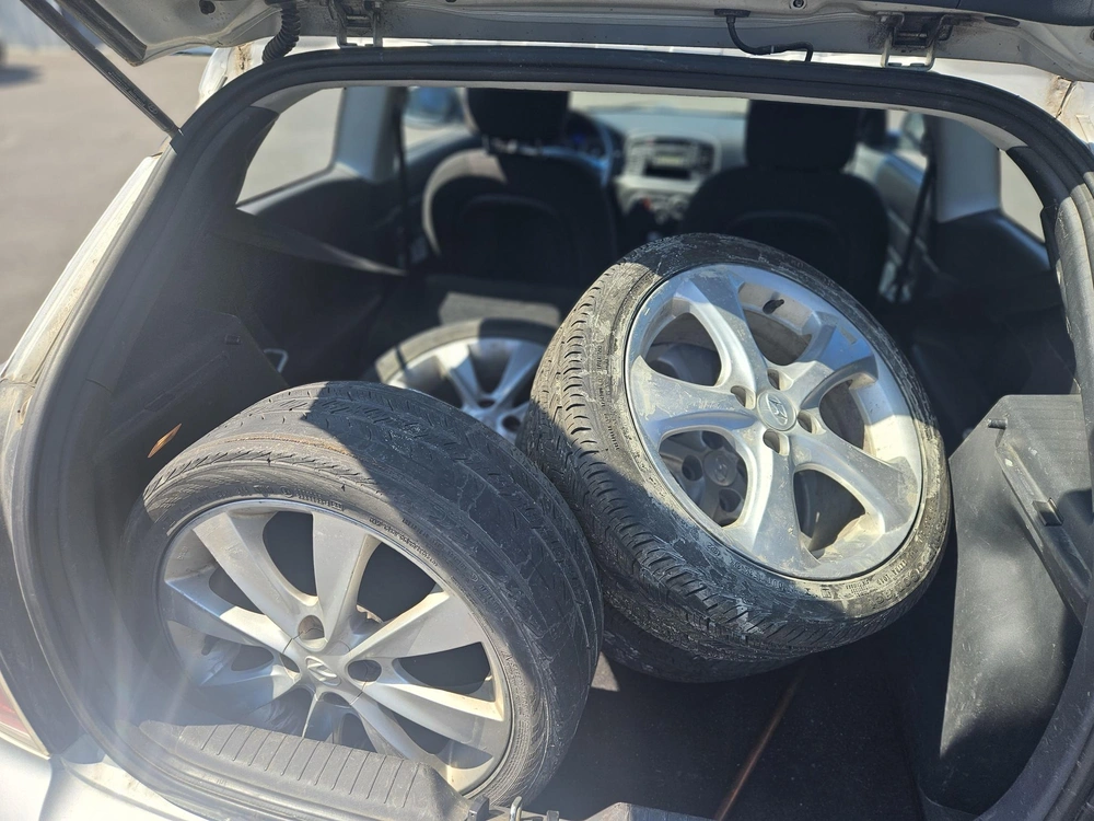 Hyundai Accent 2011 alt