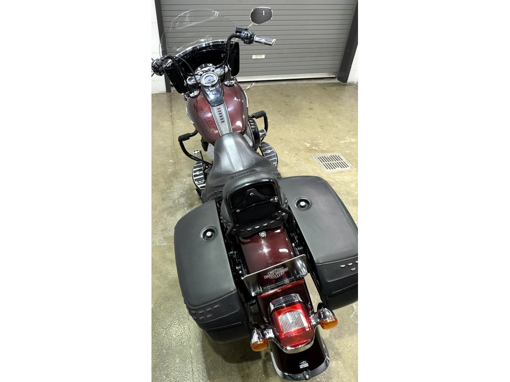 Harley-Davidson HÉRITAGE CLASSIC FLHC 2018 — photo 8