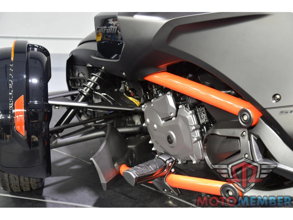 2026 Can-am Spyder F3-s alt