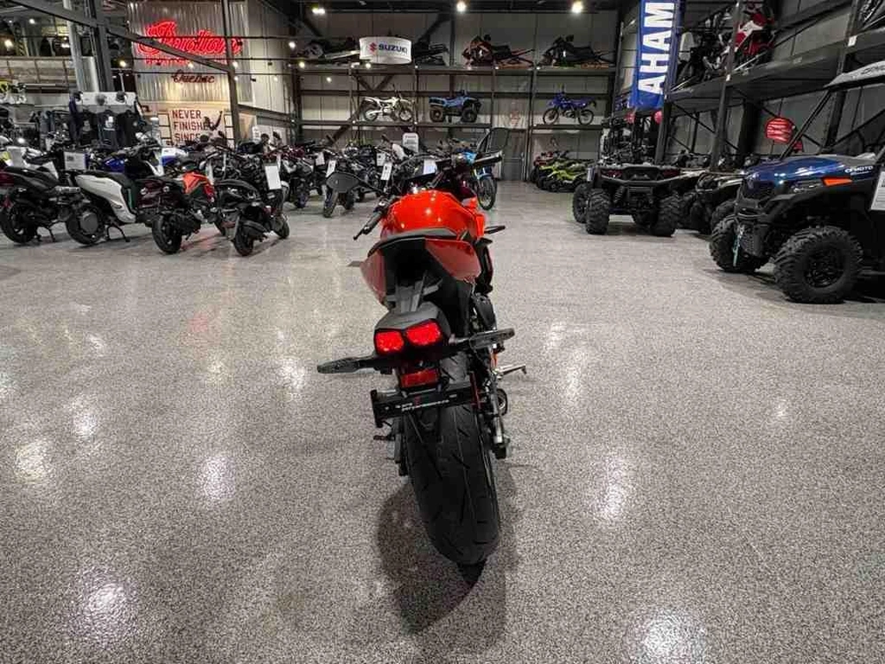 Suzuki Gsx-8r 2026 alt