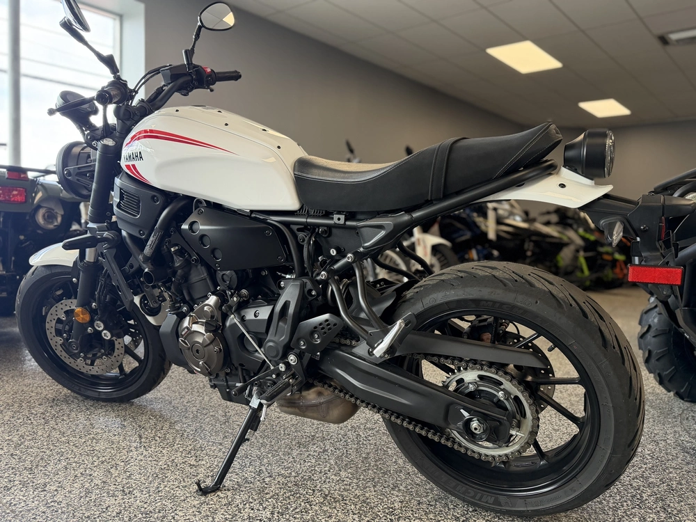 2024 Yamaha Xsr 700 (30$ Par Semaine Tx In) alt