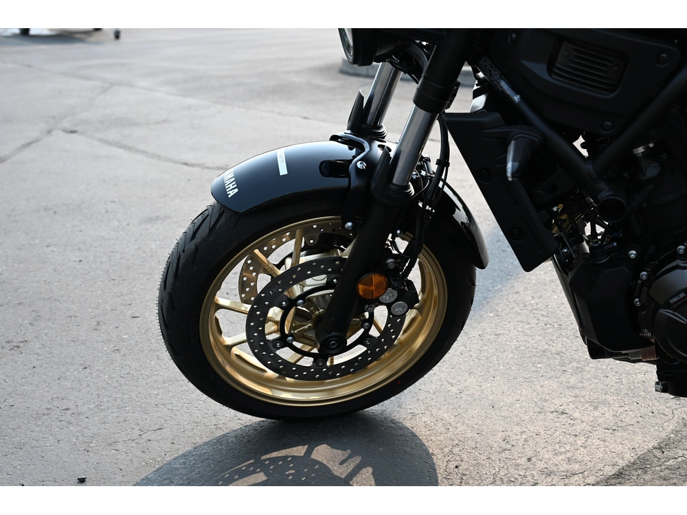 2026 Yamaha Xsr700 alt
