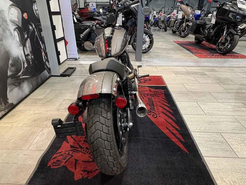 2026 Indian Motorcycle Indian Scout Bobber Limited +tech alt
