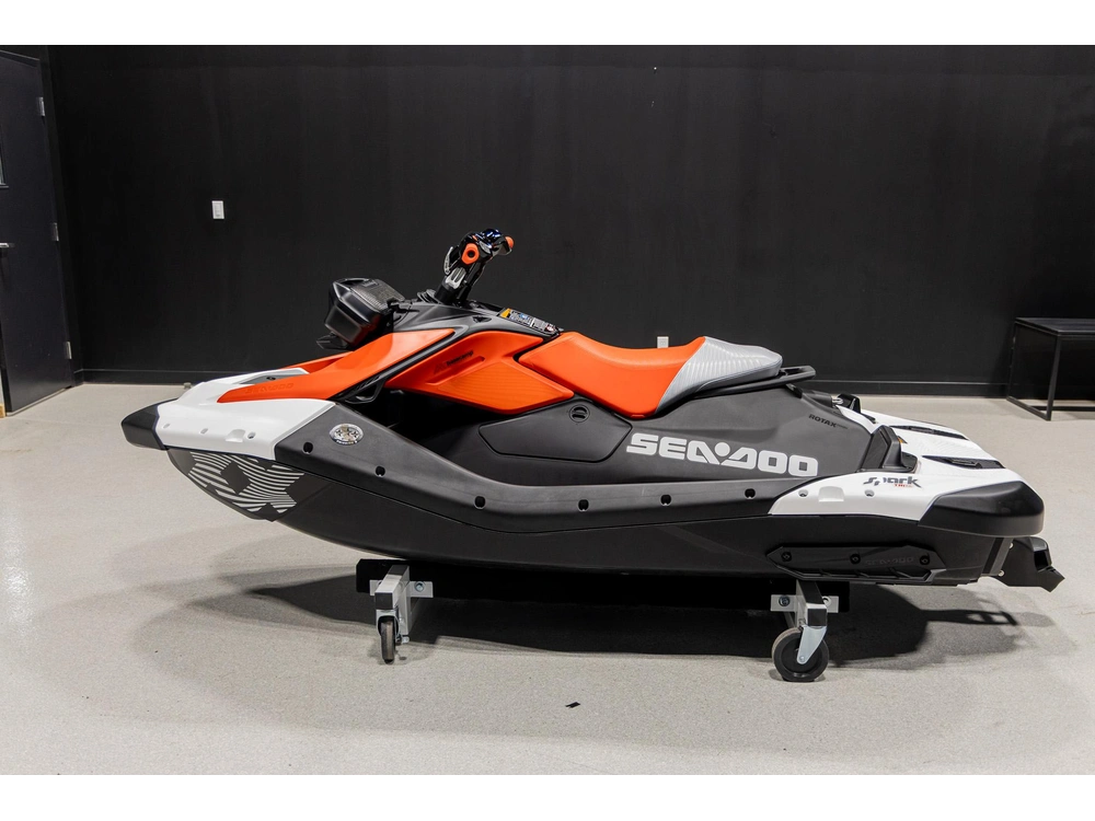 2026 Sea-doo Spark Trixx 3 Up Sound System 66te alt