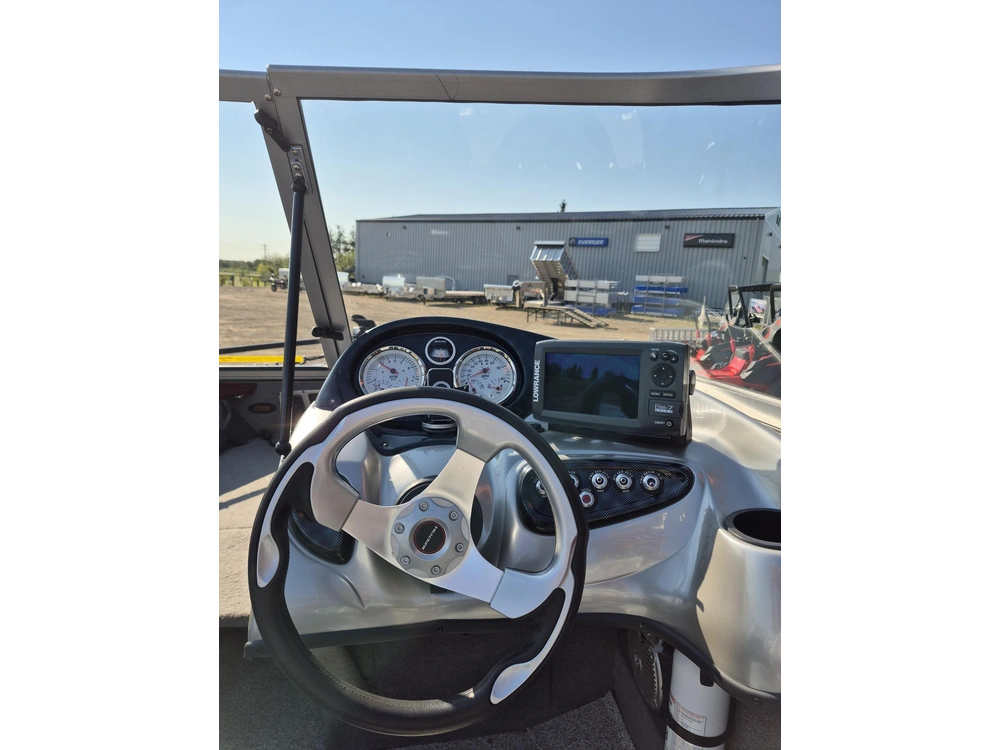2011 Tracker Targa V18 150 Mercury alt