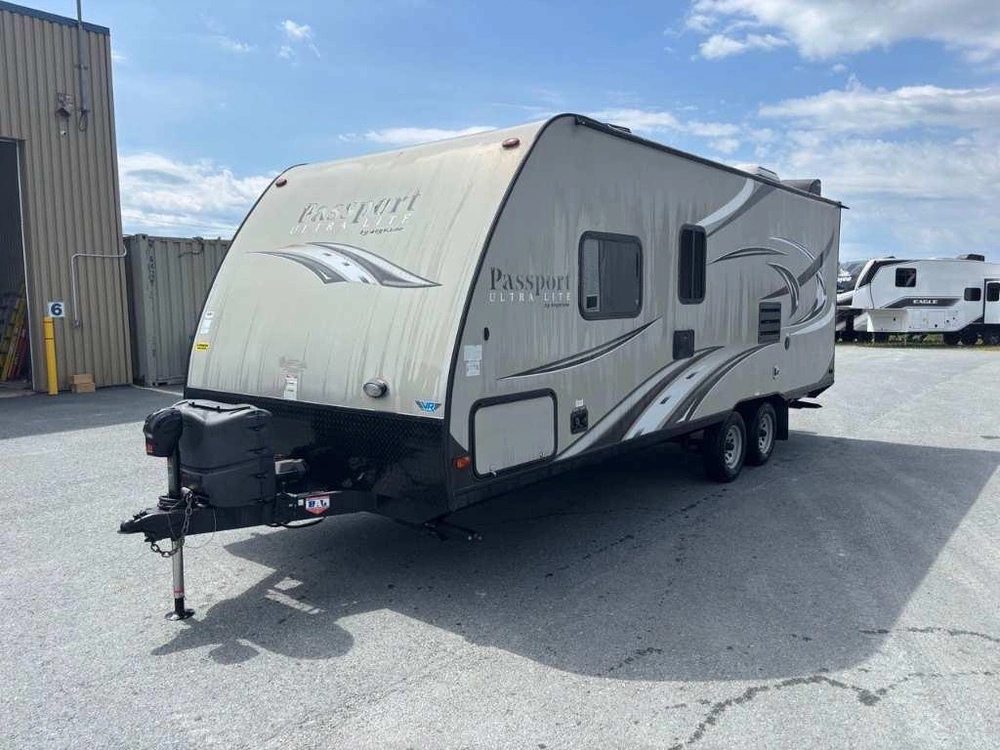 Keystone Rv Passport Ultra Lite 238ml 2017 alt