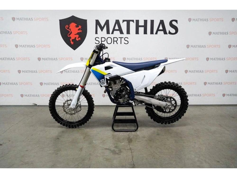 Husqvarna FC 250 2025 — photo 5