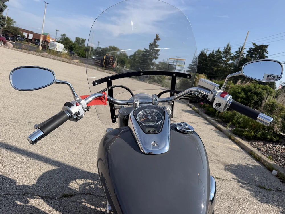 2021 Suzuki Boulevard C50 alt