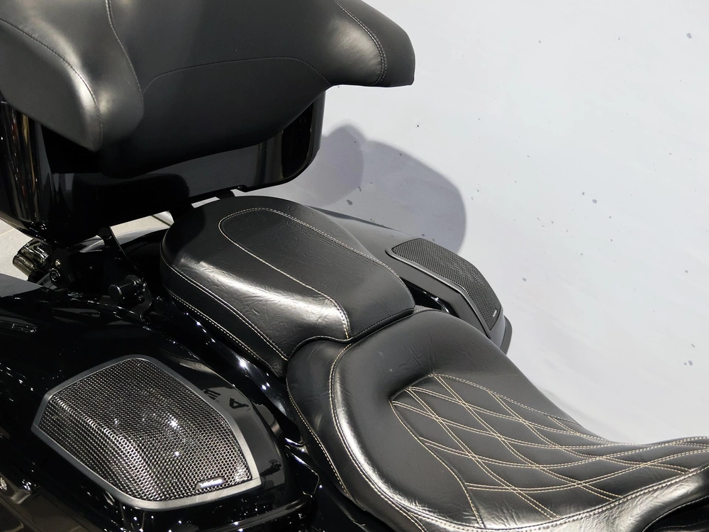 Harley-davidson Road Glide Special Fltrxs 2018 alt