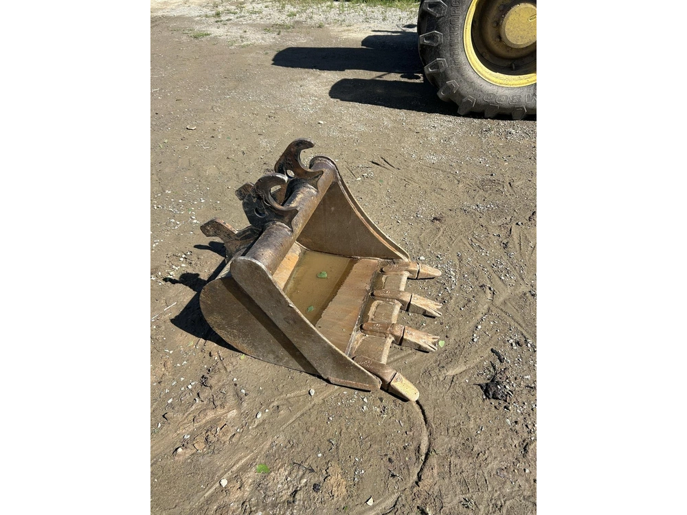 2023 John Deere 35g alt