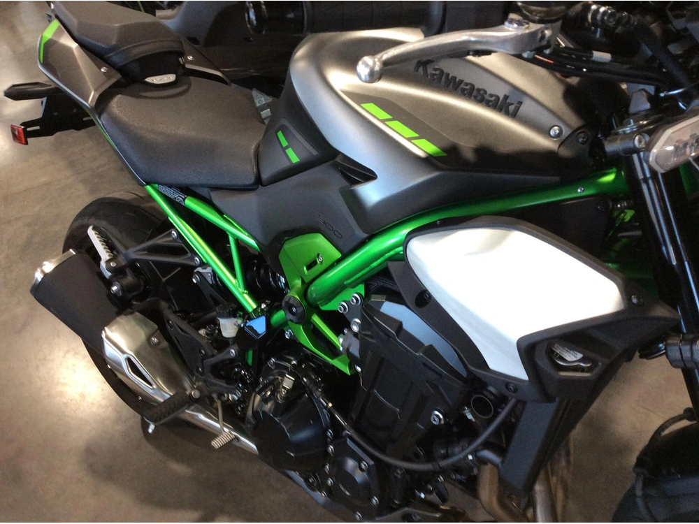 Kawasaki Z900 Abs Zr900ssfan 2025 alt