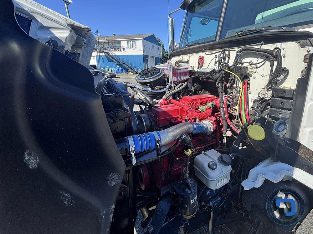 Western-star 4700 2016 alt
