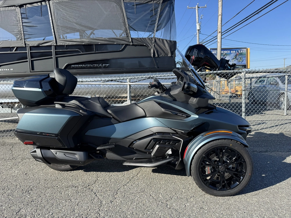 Can-am Rt Limited 2025 alt
