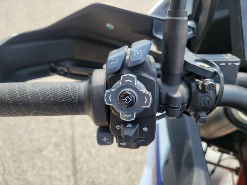 Ktm 1290 Super Adventure R 2022 alt