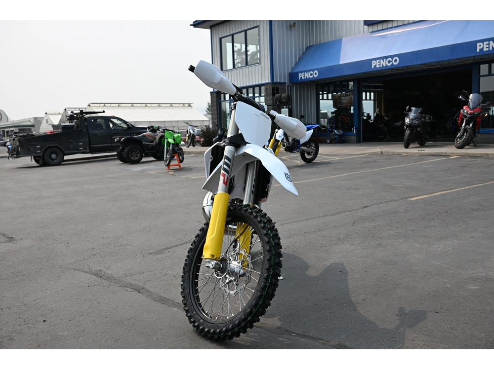 2027 Husqvarna Tx 300 alt