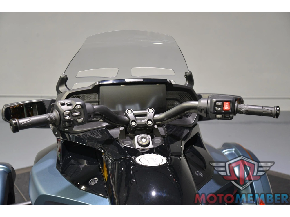 2026 Can-am Spyder F3-t alt